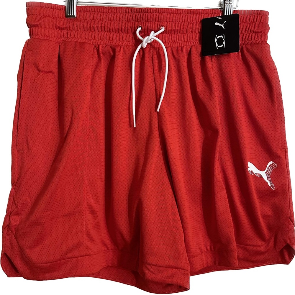 NWT Puma Women’s Drycell basketball-style athletic shorts with deep side pockets